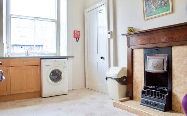 3 Bedroom City Flat in Edinburgh