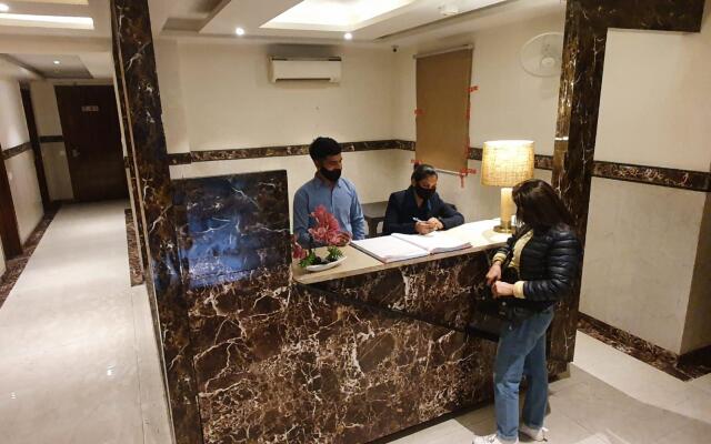 WhitePod Luxury at Delhi Airport