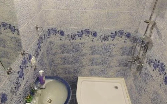 Roza Guesthouse