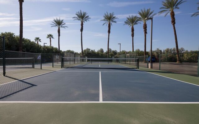 Palm Springs RV Resort