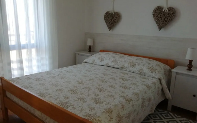 Renata - 3 Bedrooms - H