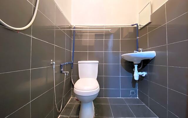 Spot on 90293 Sk Budget Hotel