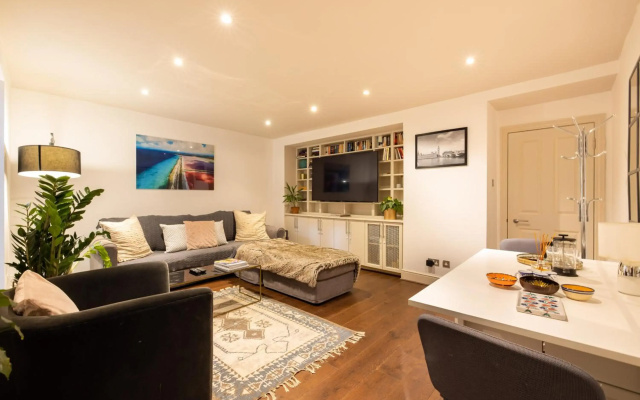 Niru 5-Star Hidden Secret on Earl's Court