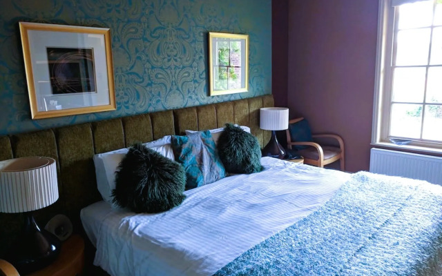 The Old Orleton Inn