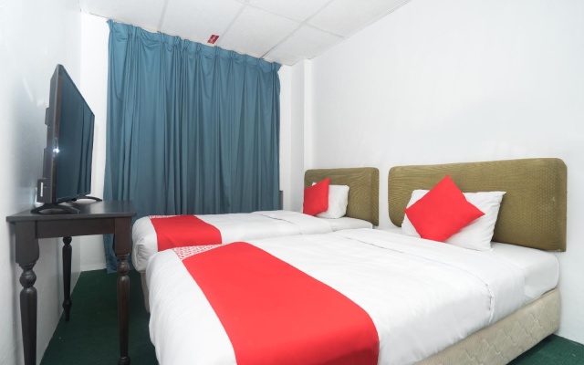 OYO 757 MFU Firdaus Hotel – Guest Rooms – Kota Bharu