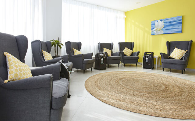 Universal Hotel Perla