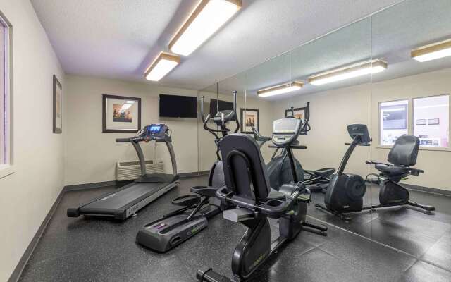 Extended Stay America Suites Washington DC Gaithersburg S