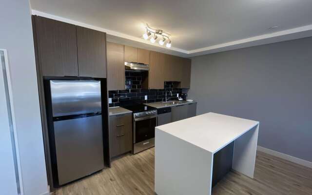 Skye Hotel & Residences