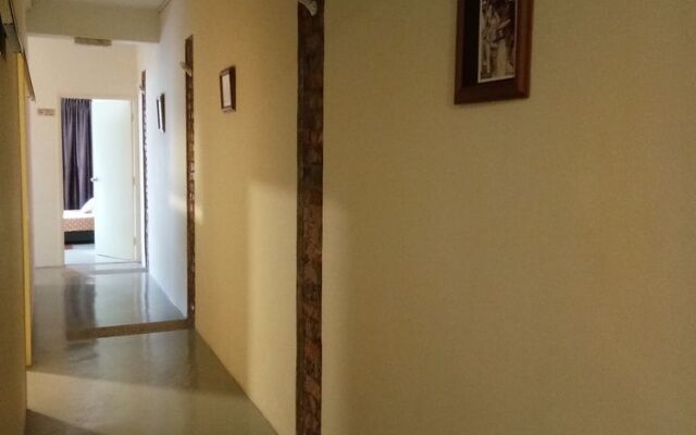 Petra Lodge and Homestay