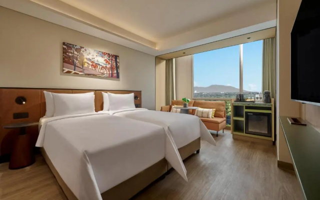 ARTOTEL Living World Grand Wisata Bekasi – Guest Rooms – Bekasi
