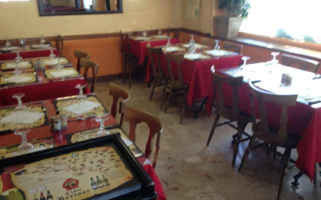 Hôtel Le Cocktail Bar