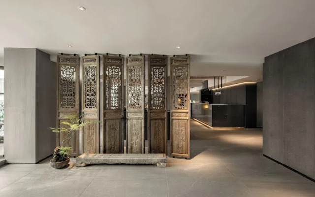 Shuge Arts Hotel