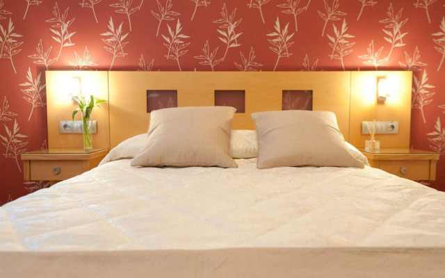Hostal Abami II