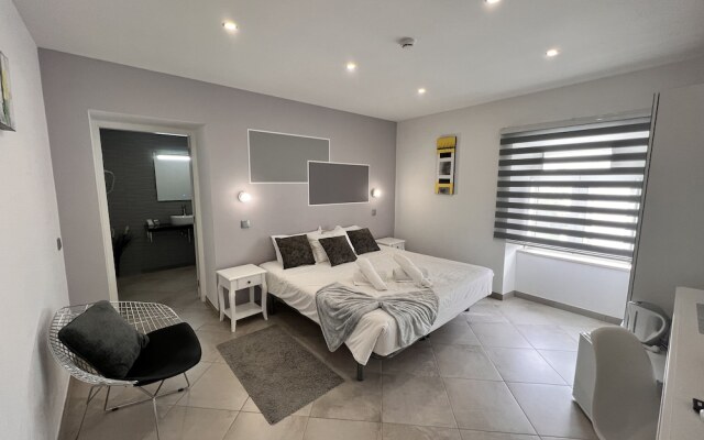 Carvoeiro B&B and SPA