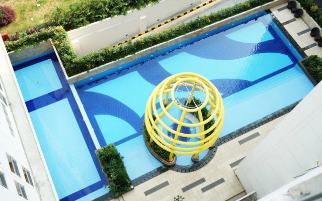 Bassura City Apartment Connect to Swimming Pool