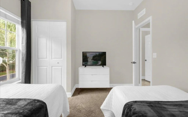 Lucaya Village by VHC Hospitality