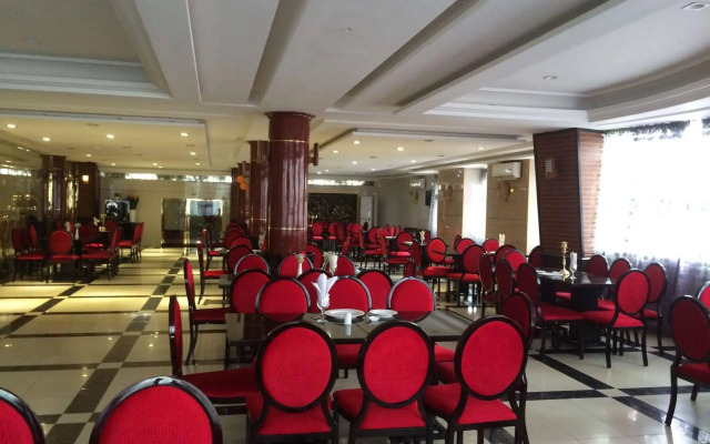 Sun Beach Hotel