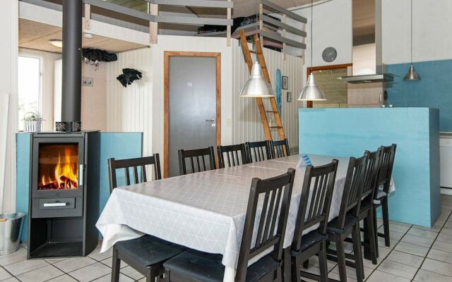 Cosy Holiday Home in Ebeltoft With Table Football