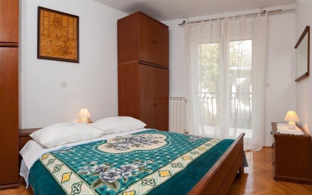 Apartments Radeljić