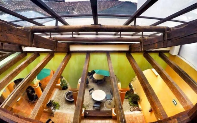 Snail Bed and Breakfast - Hostel - Adults only