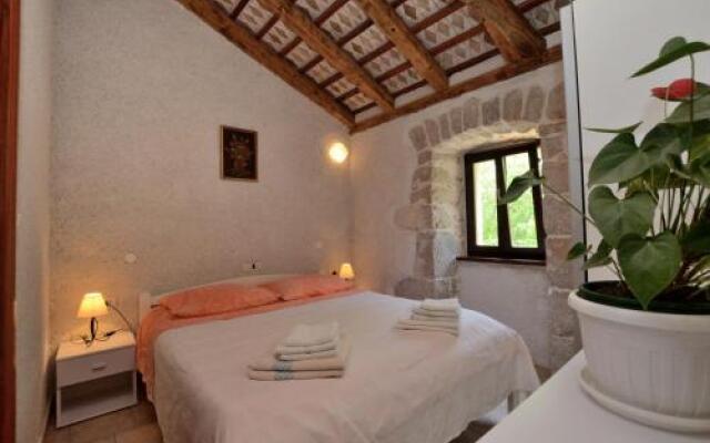 House Nadija