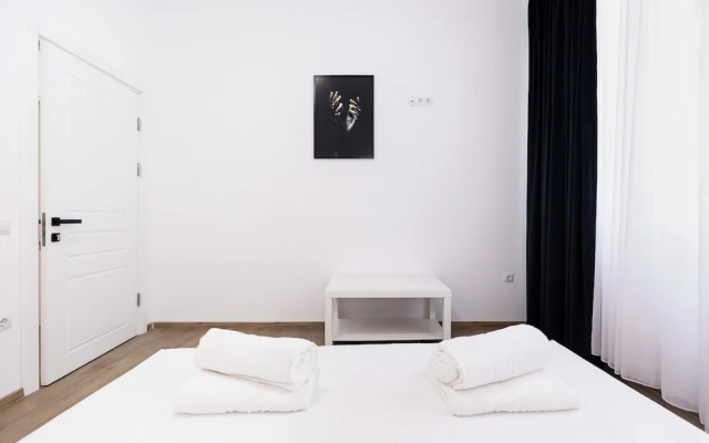 Bucharest Studios Beijing Room