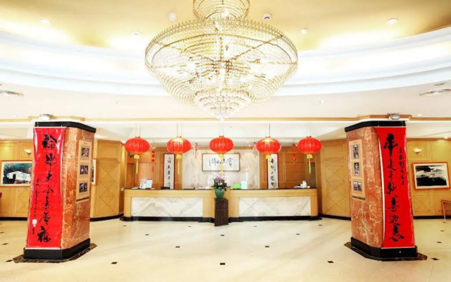 Hotel Tilun Dongpu Spa