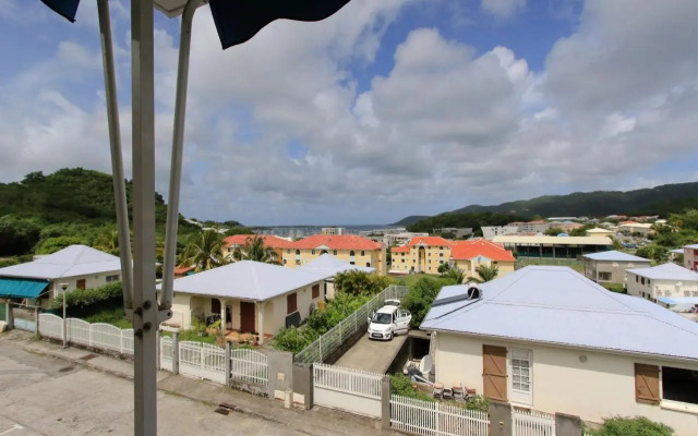 case an nou Martinique 3***