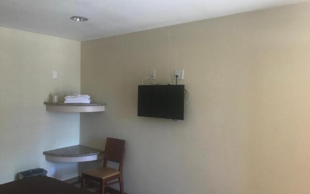 All 8 Motel