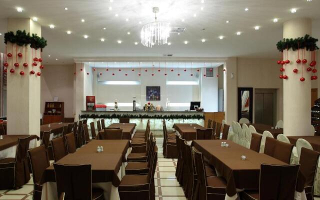 Athina Airport Hotel