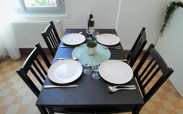 Au 36, Les Apparts Hotel Joigny