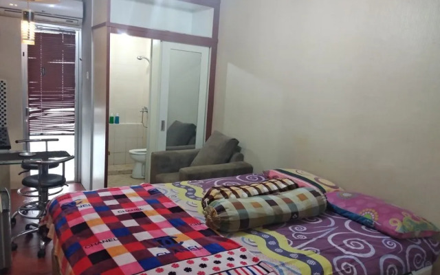 Apartment Kalibata City By Luxury Pro