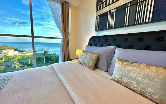 La Mirada Deluxe Suites with Oceanview