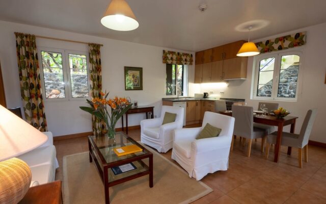 Casa das Vinhas by OurMadeira