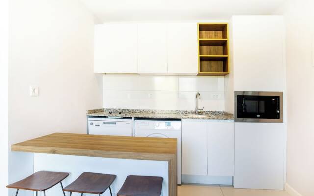 Queen Residence by Important Group