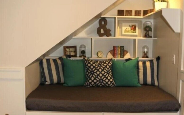 Lake Trail Treehouse