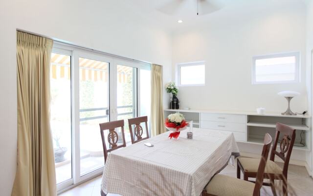 Majestic Residence Pattaya by 38