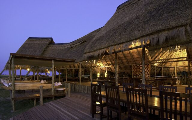 Selinda Camp