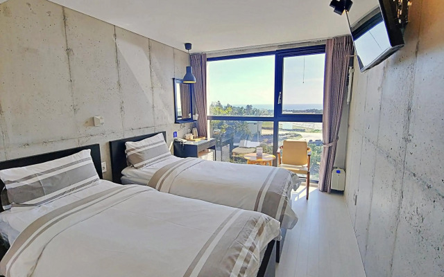 Hotel stay interview Jeju