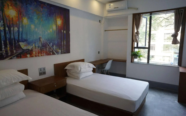 Guilin Central Wada Hostel