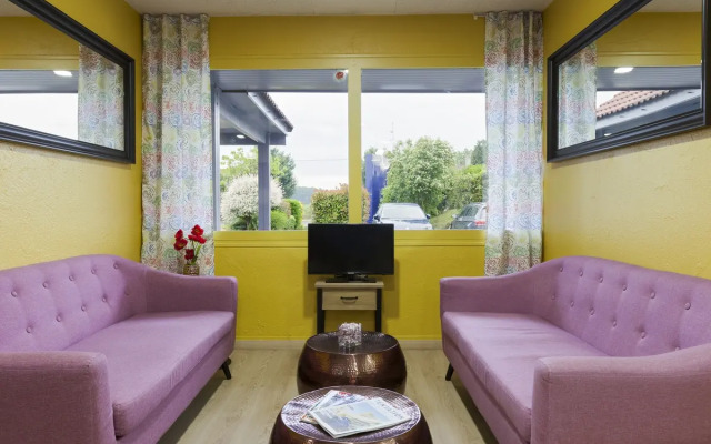 Brit Hotel Confort CAMBRAI
