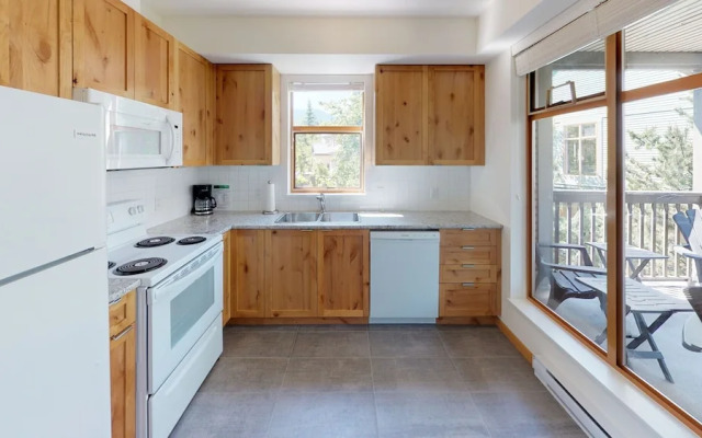 Stoney Creek Northstar by Whistler Premier