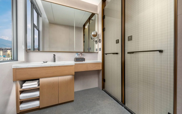 Hawthorn By Wyndham Xishuang Banna Jinghong