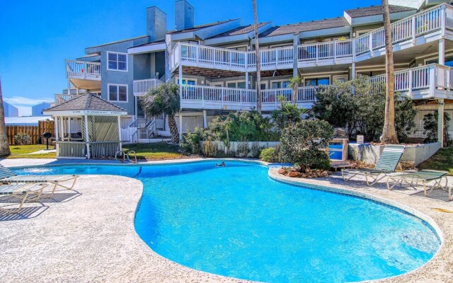 Third Floor Seabatical Condo in Mustang Island by Redawning