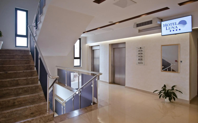 Hotel Luna