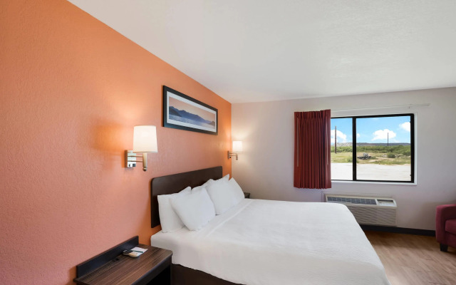 Quality Inn & Suites Junction