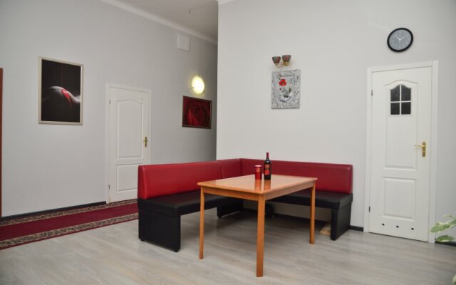 Casa Nostra Hostel