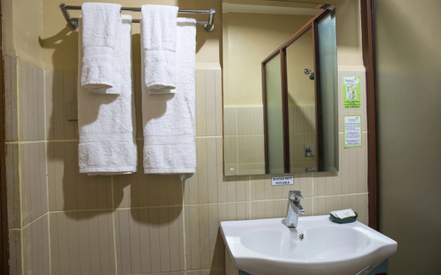 Palmbeach Resort and Spa Mactan