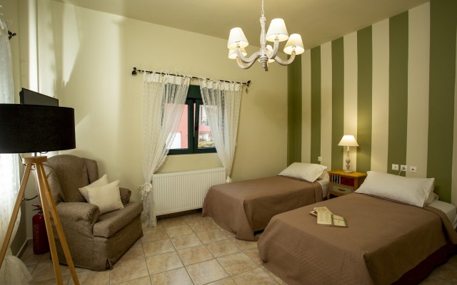 Luxury Villa Golden Crest With Private Swimming Pool