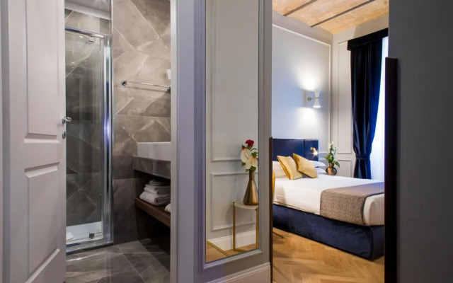 Tree Charme Parliament Suites